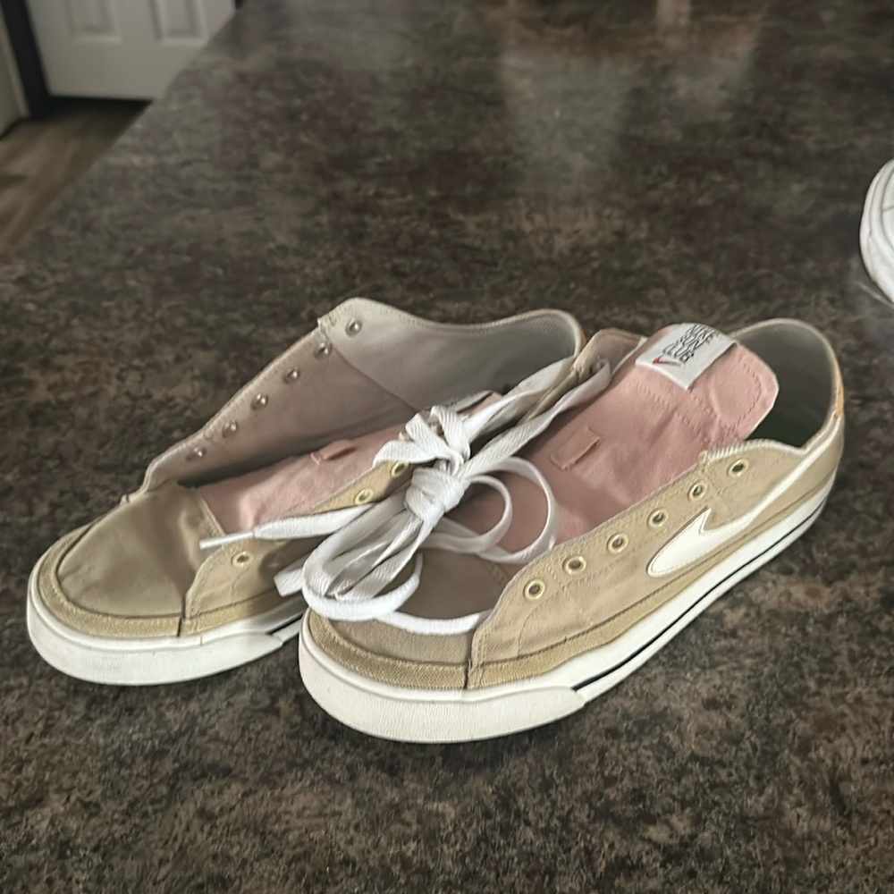 Nike shoes